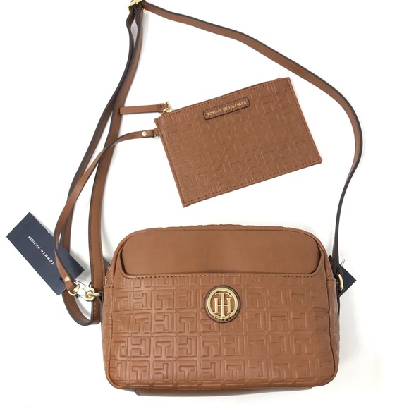 tommy hilfiger crossbody with pouch